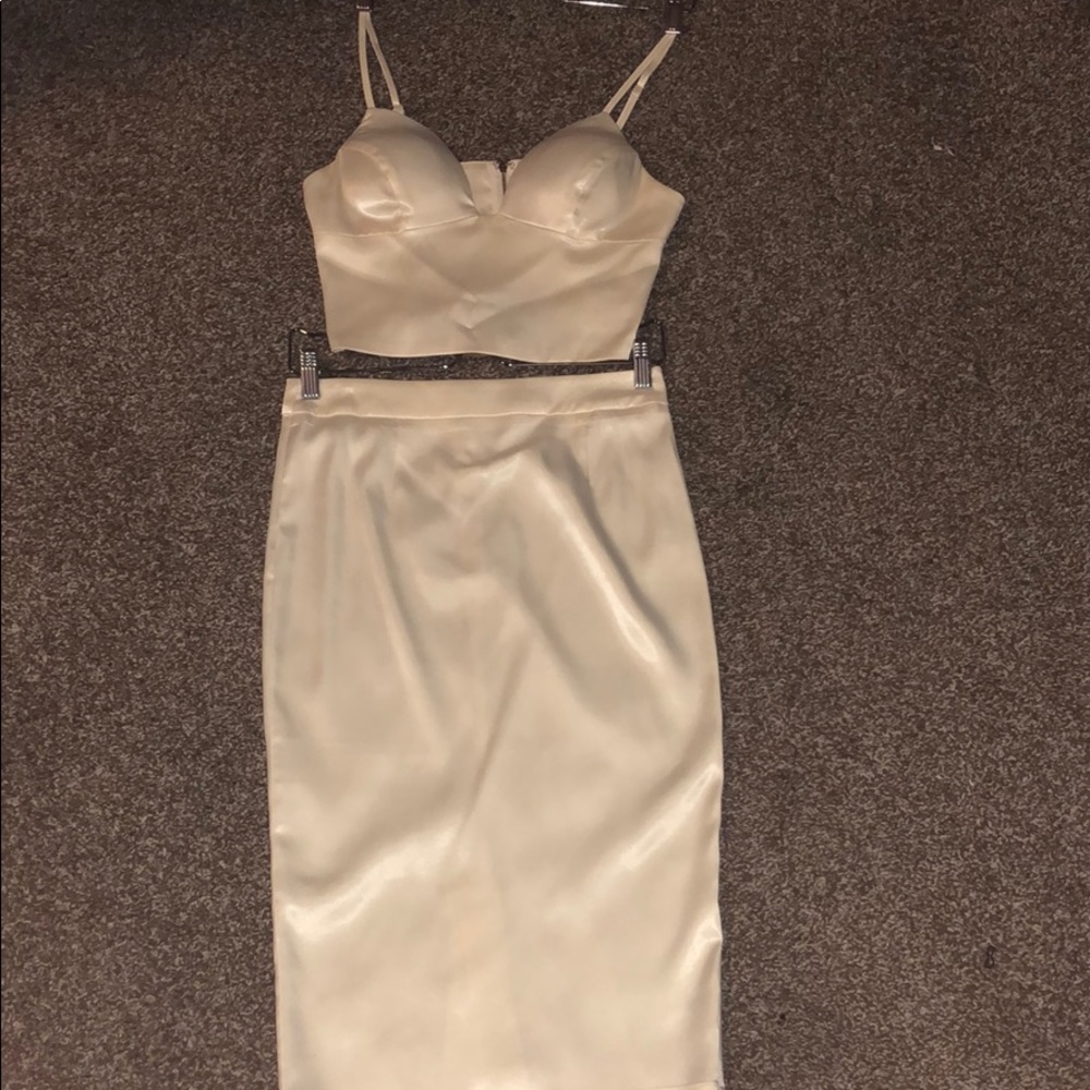 2 piece set